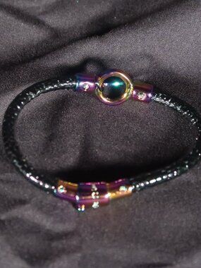 RARE, Vintage | Henri Bendel | designer bracelet | NEW, Excellent Condition